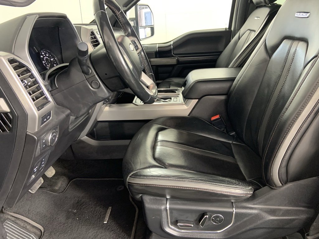Used 2018 Ford F150 Platinum w/ Equipment Group 701A Luxury image 22