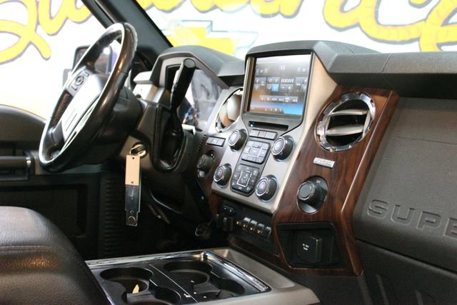 Used 2016 Ford F250 Lariat w/ Lariat Ultimate Package AWD/4WD image 10