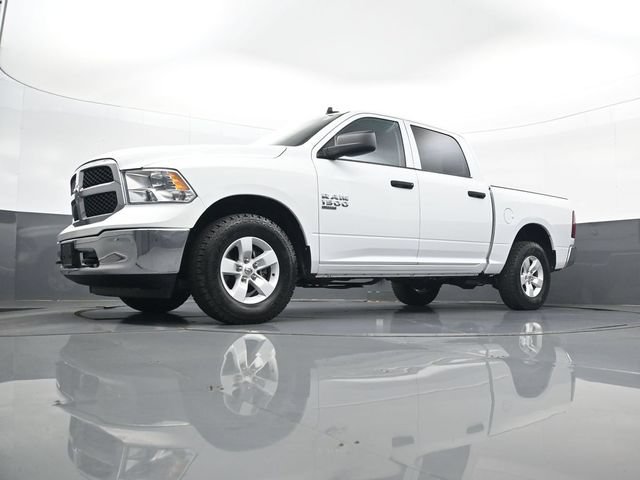 Used 2022 RAM 1500 Classic SLT w/ Electronics Group AWD/4WD image 21