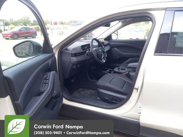 New 2025 Ford Mustang Mach-E Premium image 9