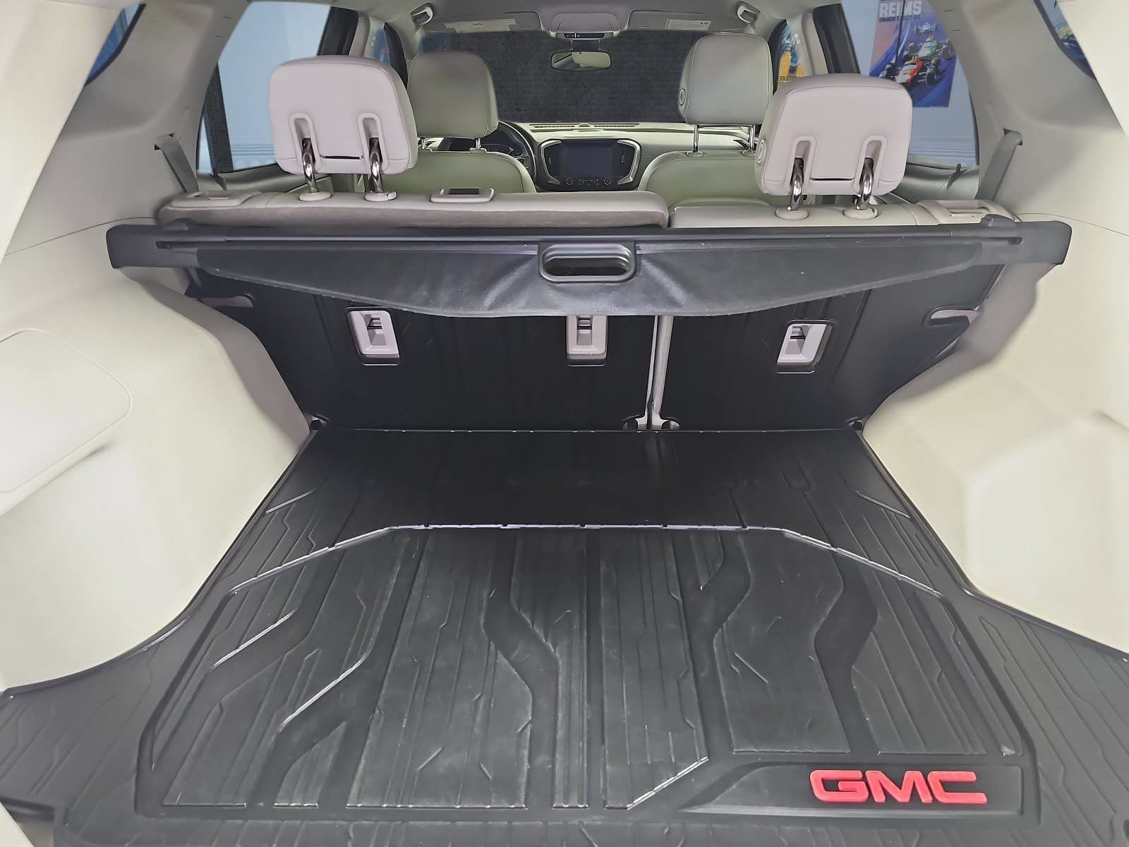 Used 2018 GMC Terrain Denali w/ Advanced Safety Package FWD image 29