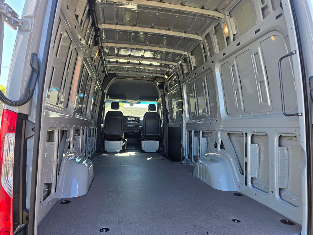 New 2026 Mercedes-Benz Sprinter 2500 image 19