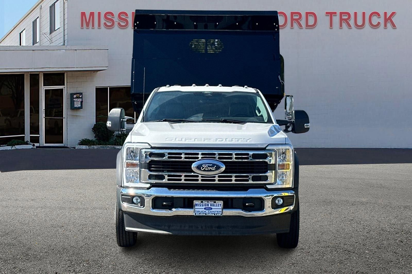 New 2024 Ford F450 XL w/ XL Chrome Package image 9