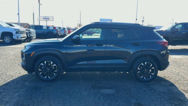 Certified 2021 Chevrolet TrailBlazer LT w/ Sun and Liftgate Package image 5
