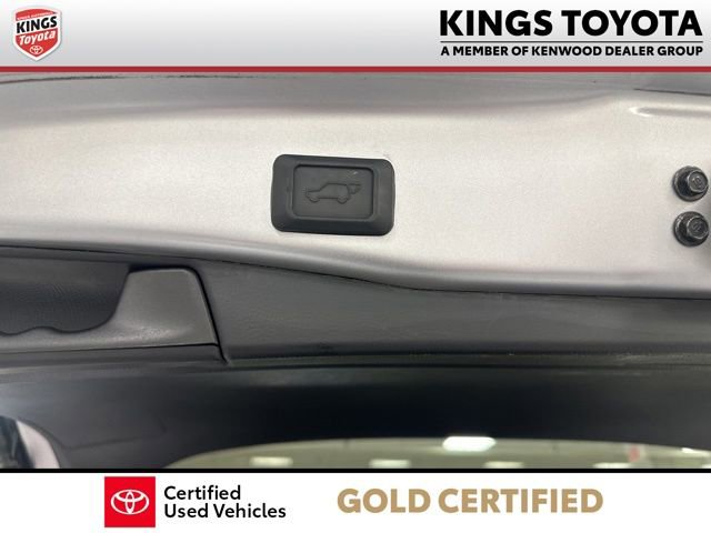 Certified 2022 Toyota RAV4 XLE w/ Convenience Package image 23