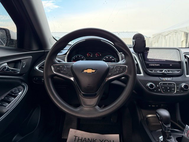 Used 2021 Chevrolet Malibu LT FWD image 19