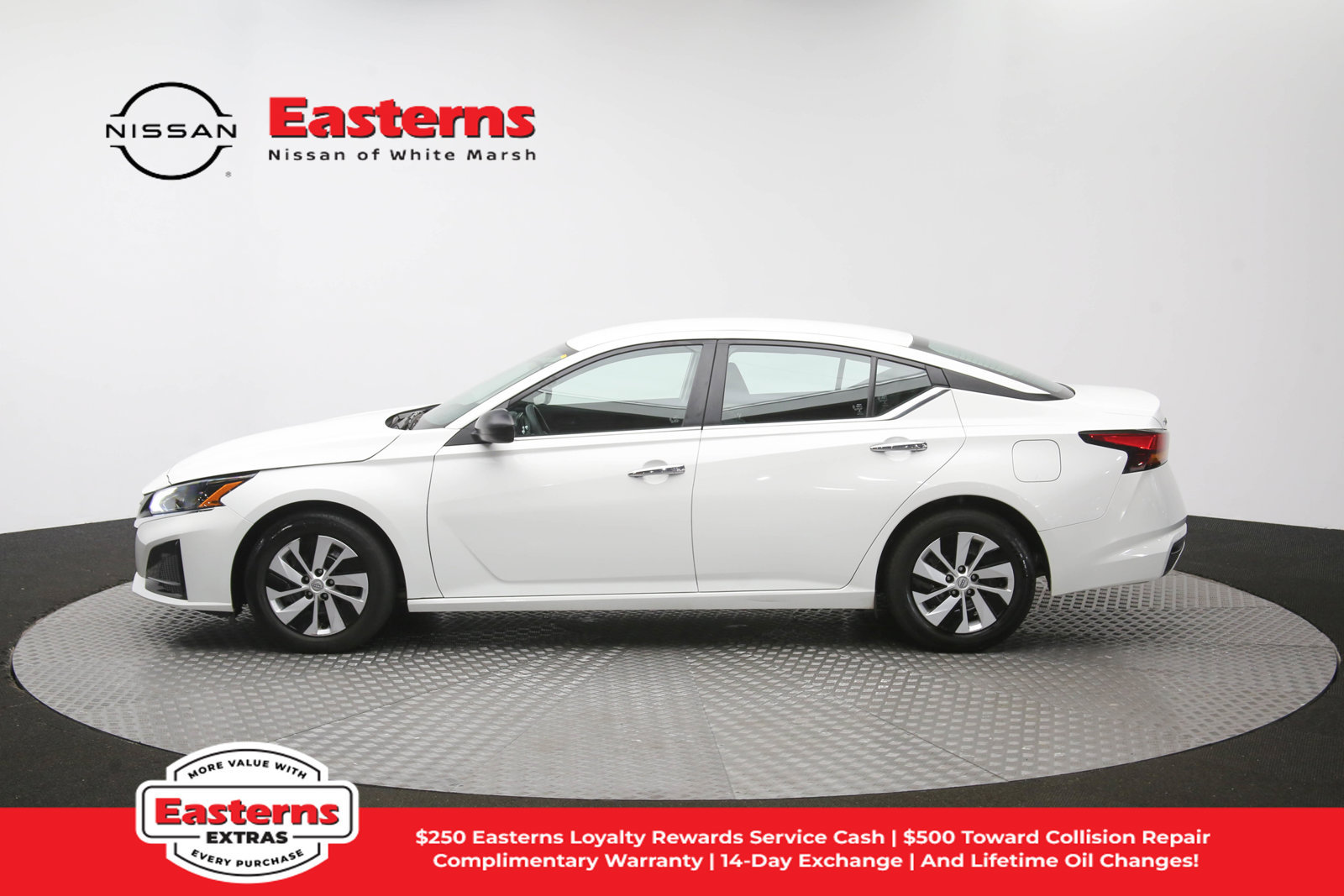 Used 2024 Nissan Altima 2.5 S FWD image 58