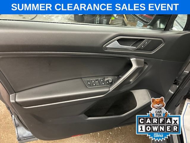 Used 2021 Volkswagen Tiguan SE R-Line AWD/4WD image 11