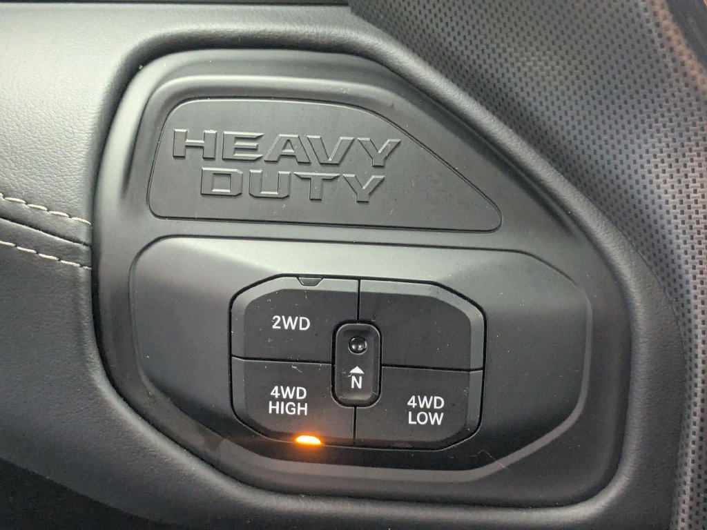 Used 2026 RAM 2500 Limited AWD/4WD image 20