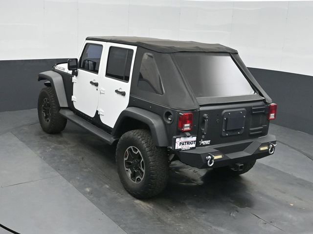 Used 2015 Jeep Wrangler Unlimited Rubicon image 34