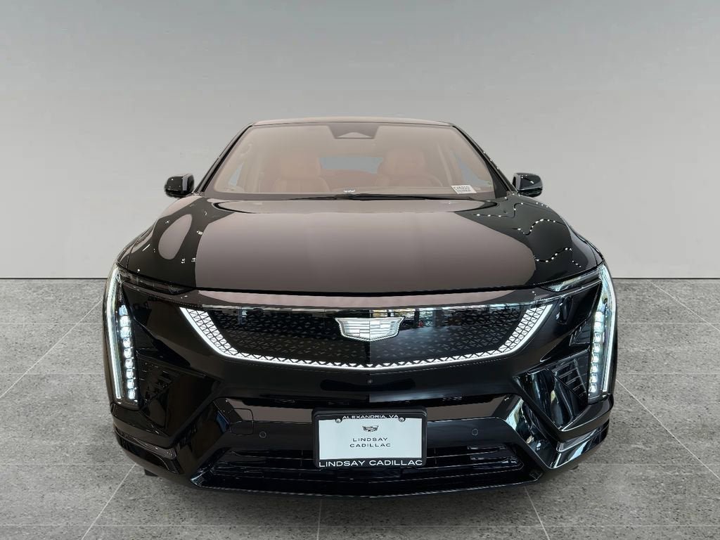 New 2025 Cadillac Optiq Sport 2 w/ LPO, ONYX Package AWD/4WD image 7