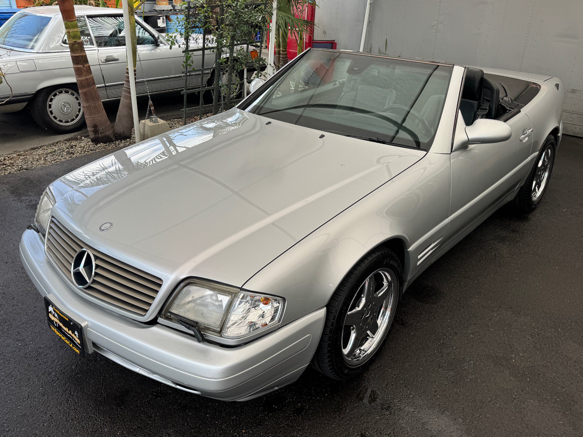 Used 1999 Mercedes-Benz SL 500 image 2