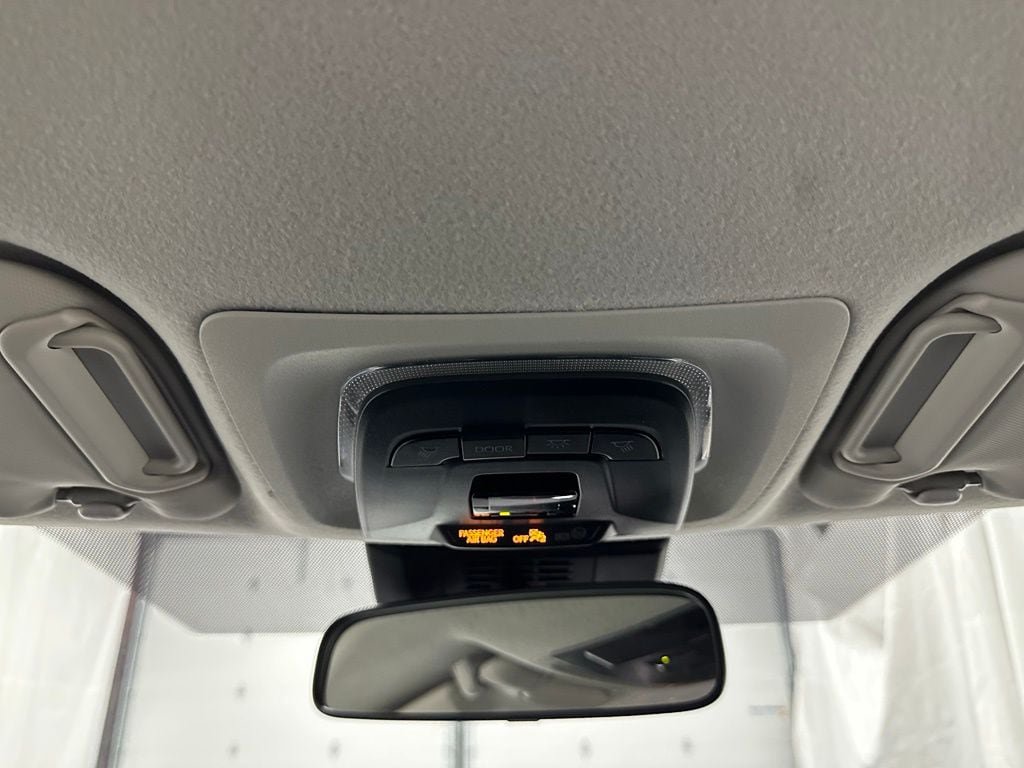 Used 2026 Toyota Corolla LE FWD image 40