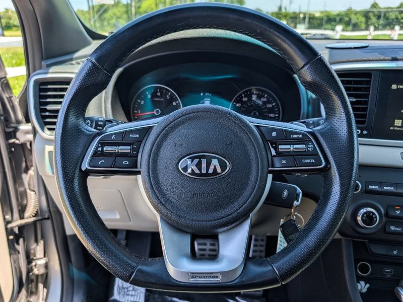 Used 2022 Kia Sportage Nightfall Edition AWD/4WD image 22