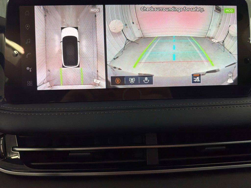 New 2026 INFINITI QX60 Sport image 10