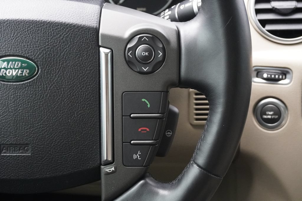 Used 2013 Land Rover LR4 HSE LUX AWD/4WD image 13