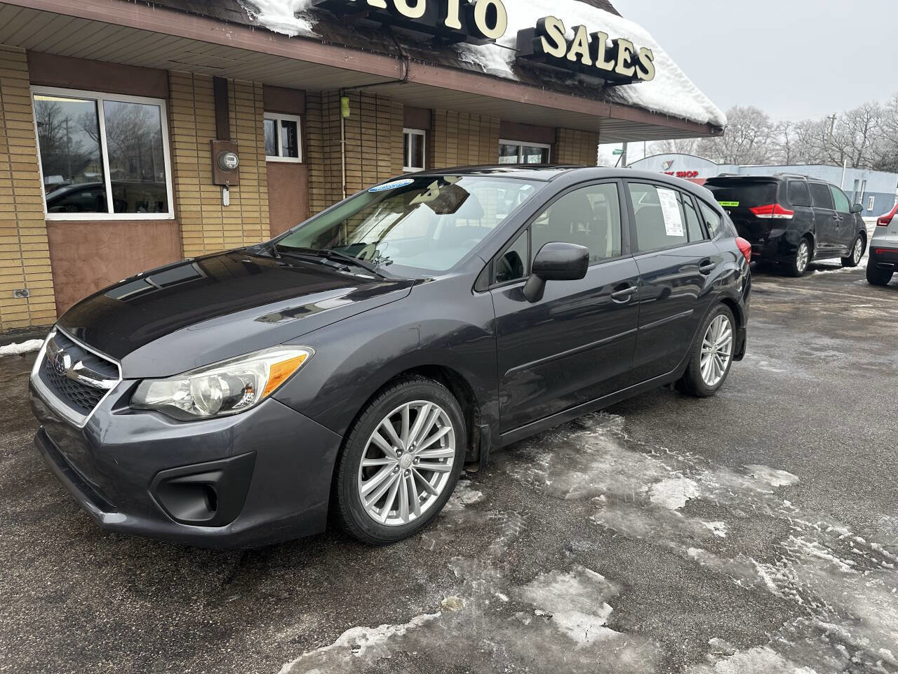 Used 2013 Subaru Impreza 2.0i Premium AWD/4WD image 12
