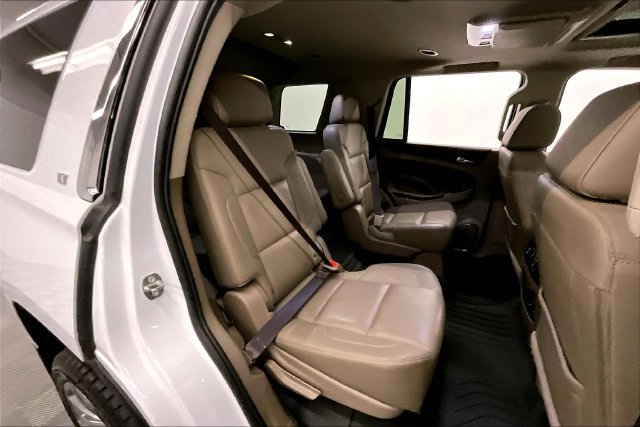 Used 2019 Chevrolet Tahoe LT w/ LT Signature Package AWD/4WD image 26