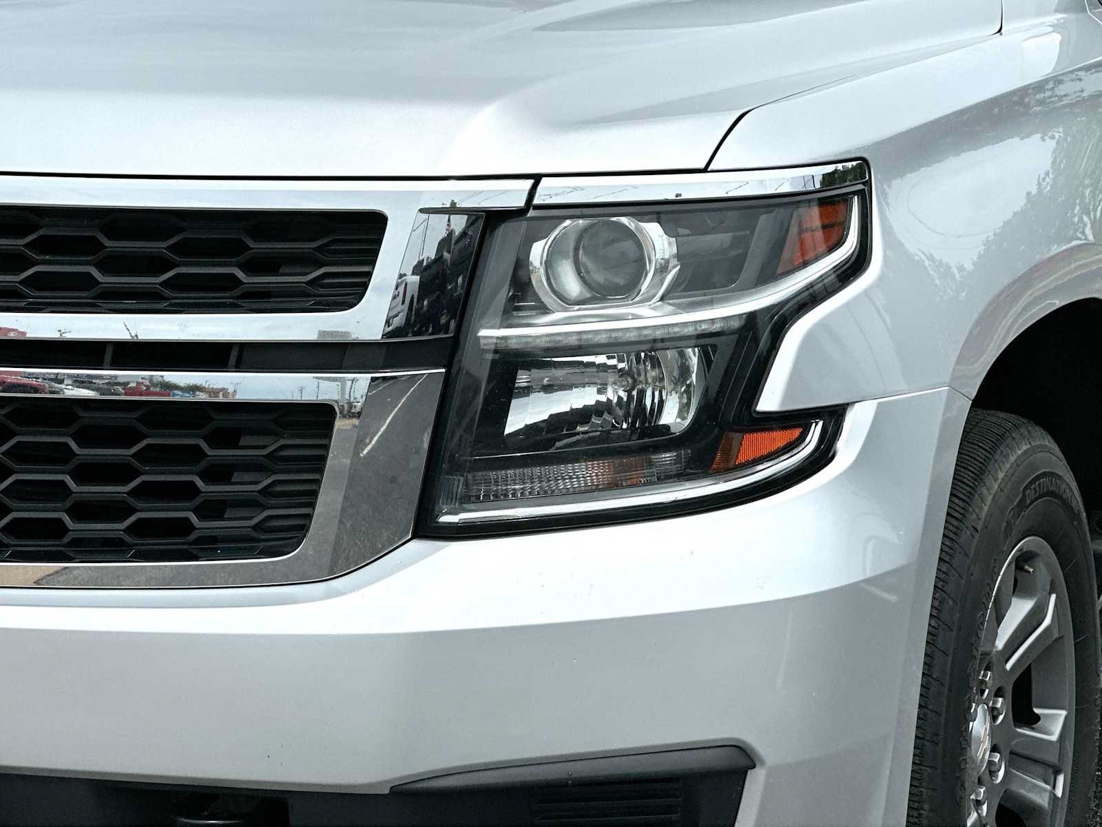Used 2020 Chevrolet Tahoe LS w/ Skid Plate Package AWD/4WD image 16