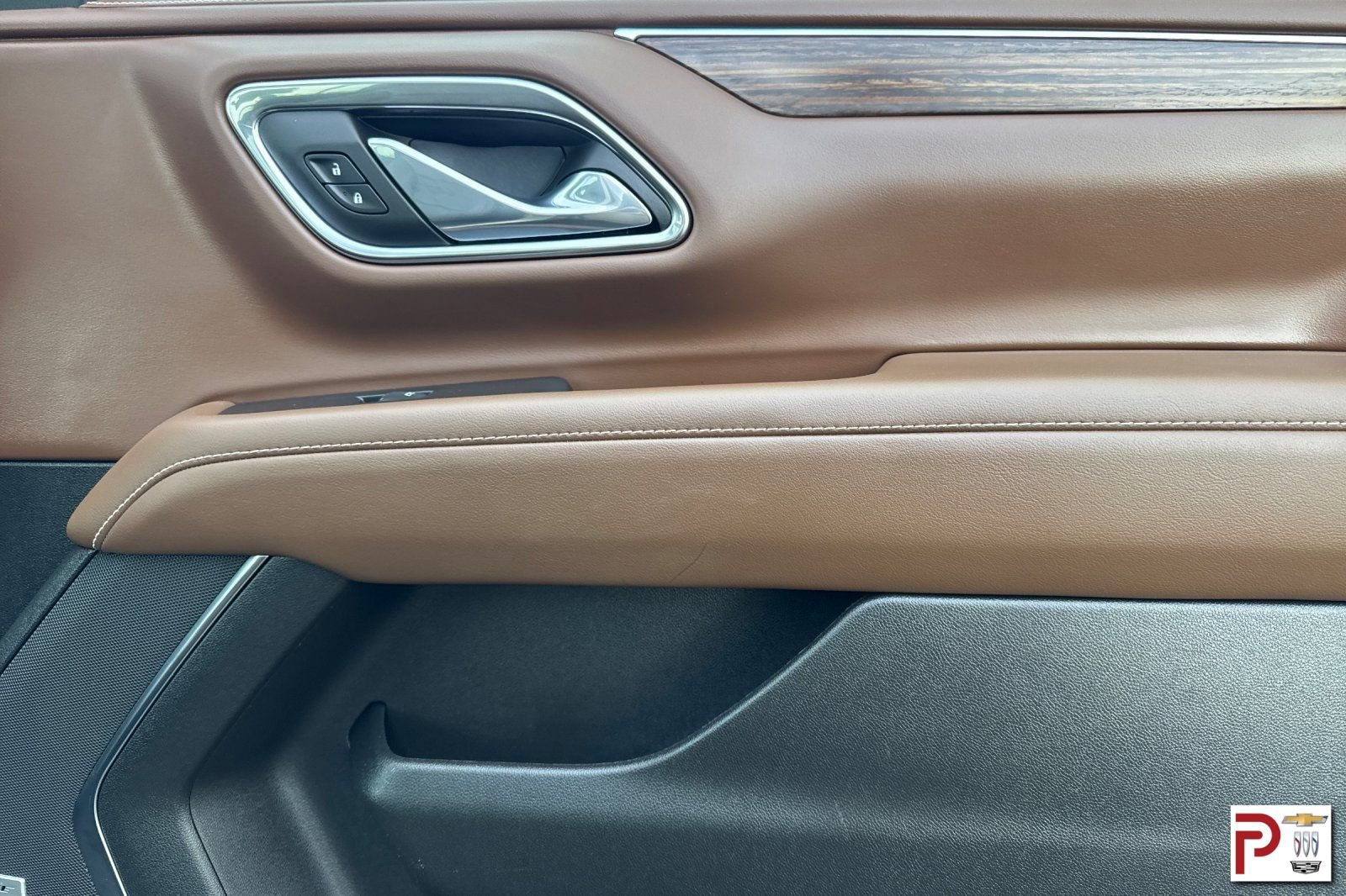 Certified 2023 Chevrolet Suburban High Country w/ LPO, Illumination Package AWD/4WD image 22