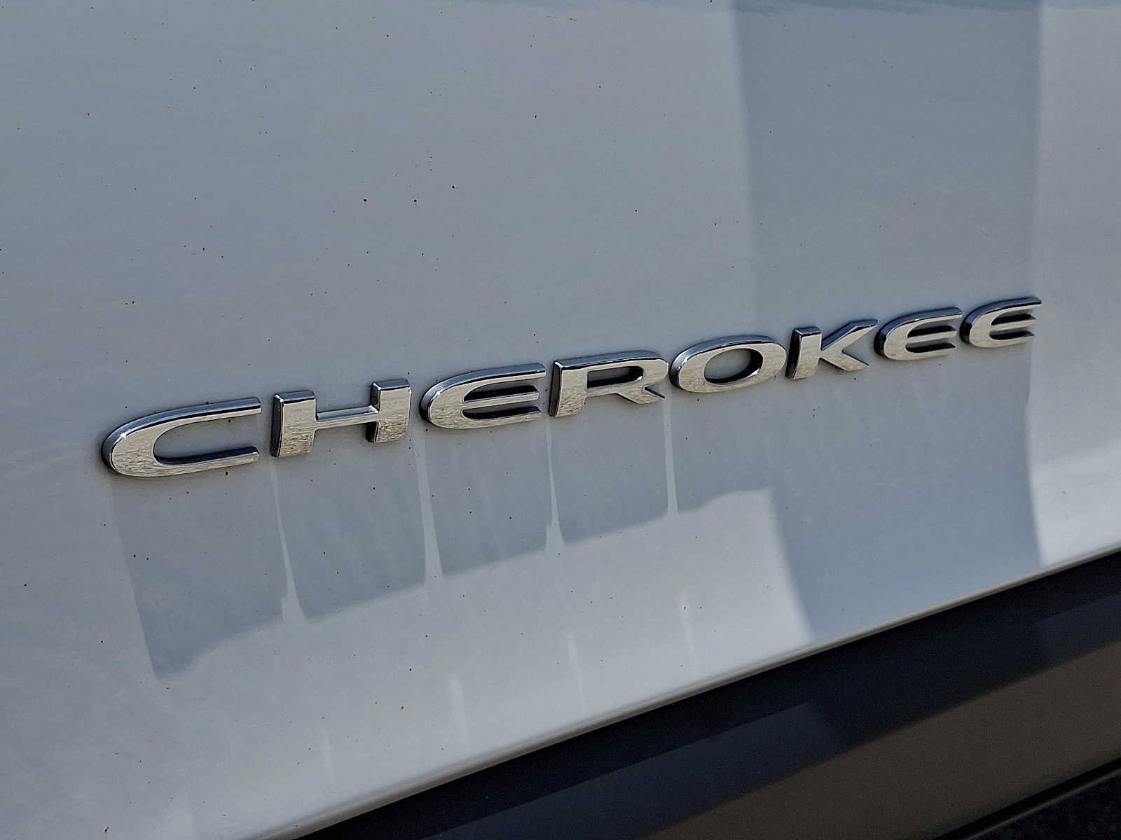 Used 2021 Jeep Cherokee Latitude Lux w/ Sun & Sound Group AWD/4WD image 36