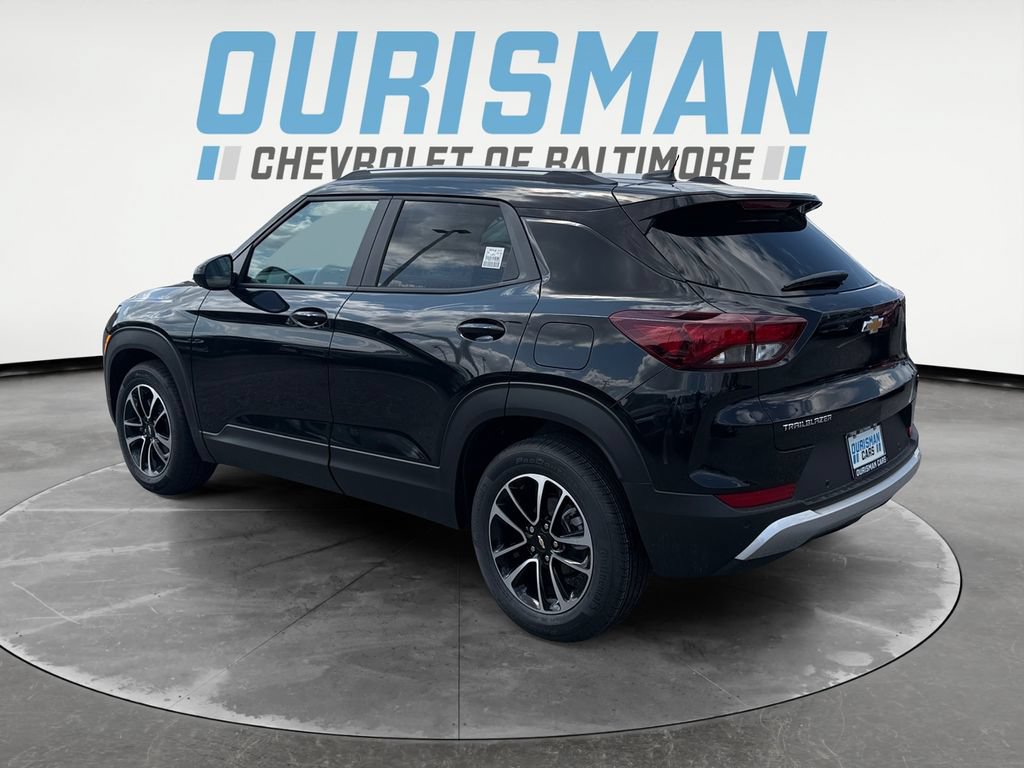 New 2026 Chevrolet TrailBlazer LT w/ Convenience Package FWD image 4