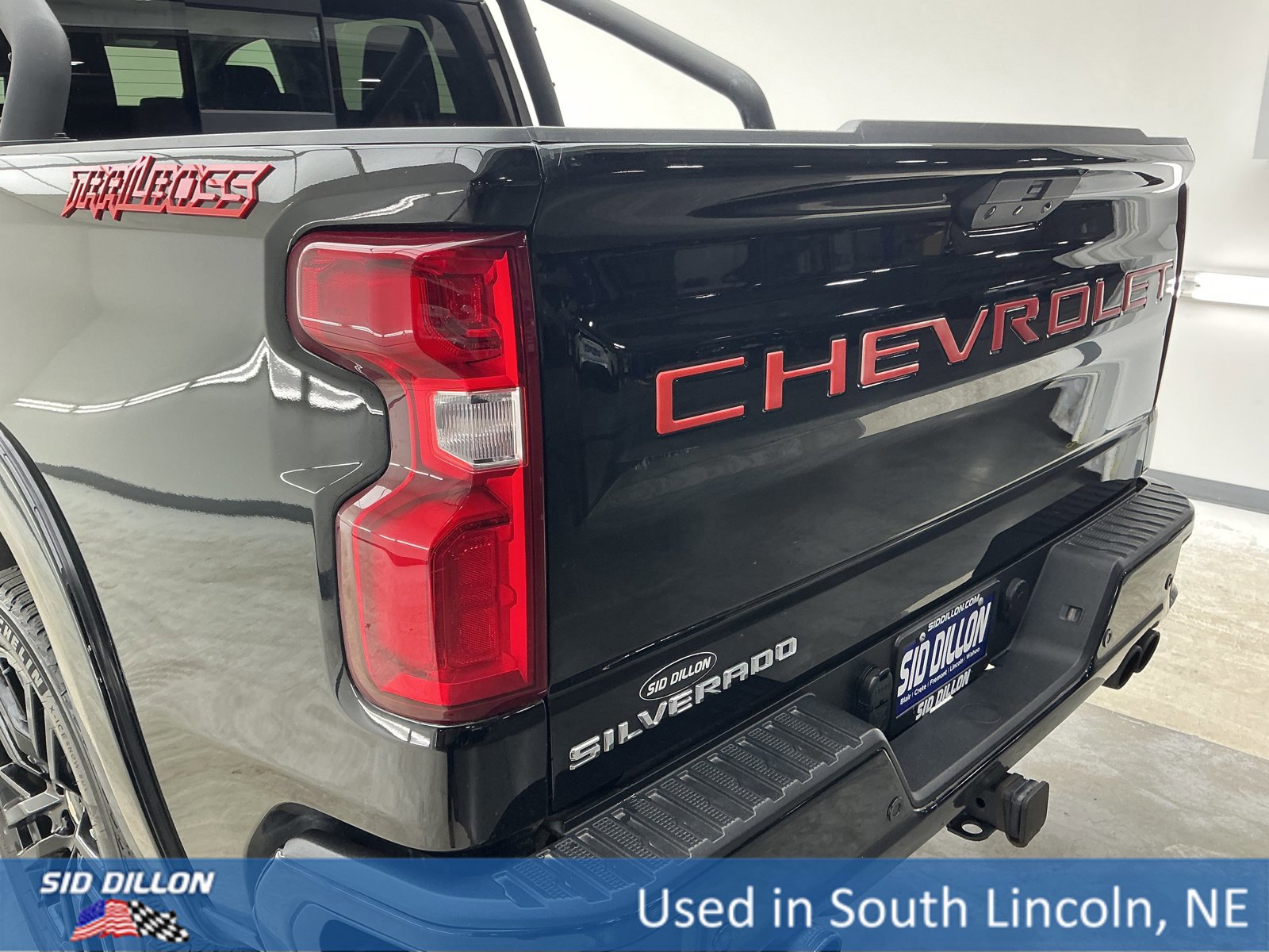 Used 2020 Chevrolet Silverado 1500 LT Trail Boss image 22