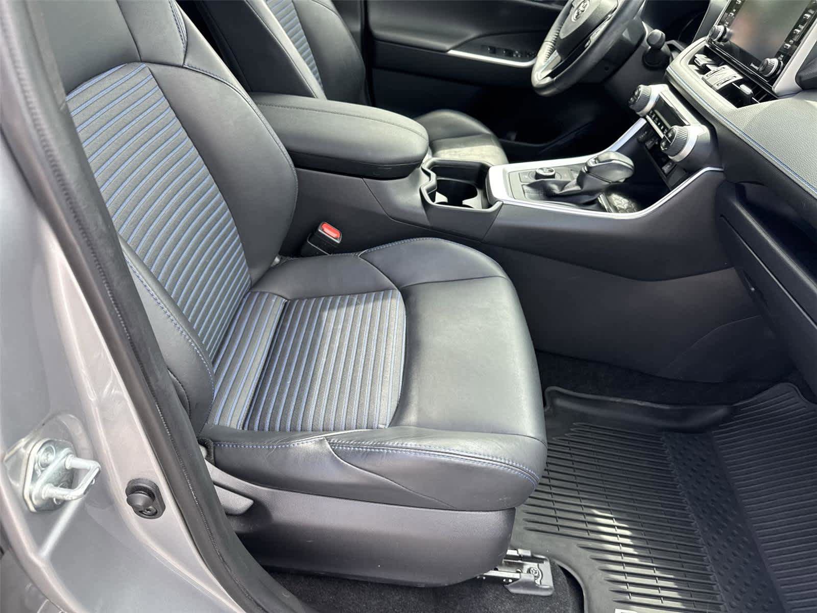 Used 2019 Toyota RAV4 XSE image 17