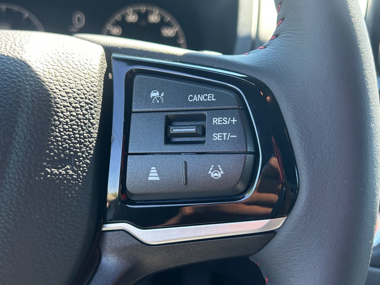 Used 2026 Honda Odyssey Sport-L image 32