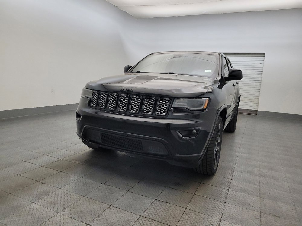 Used 2020 Jeep Grand Cherokee Altitude image 15