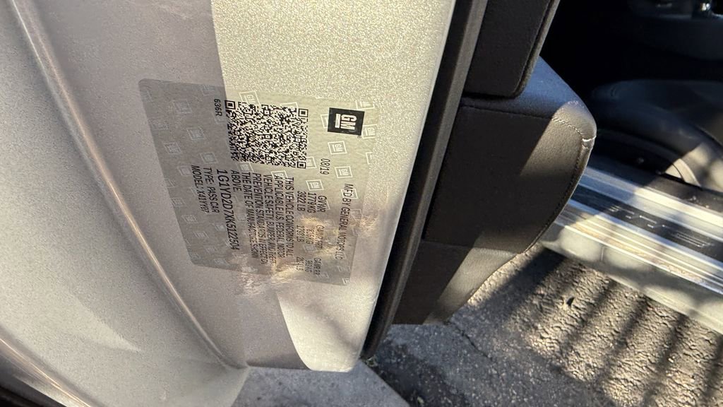 Used 2019 Chevrolet Corvette Stingray Coupe w/ 2LT Preferred Equipment Group image 6