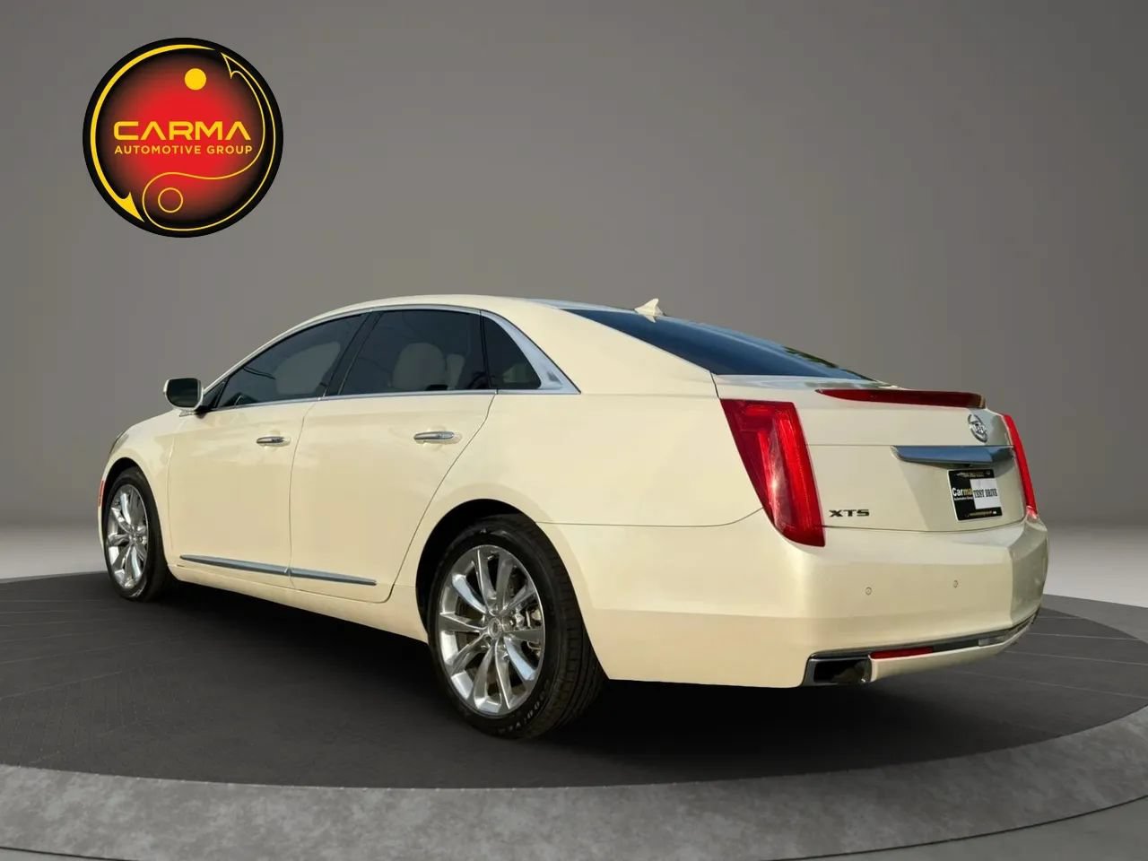 Used 2013 Cadillac XTS Premium FWD image 3