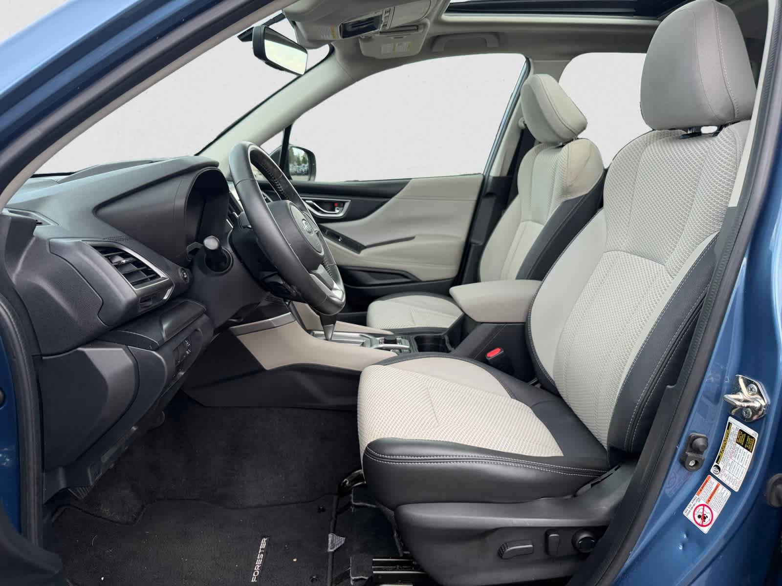 Used 2019 Subaru Forester Premium AWD/4WD image 15