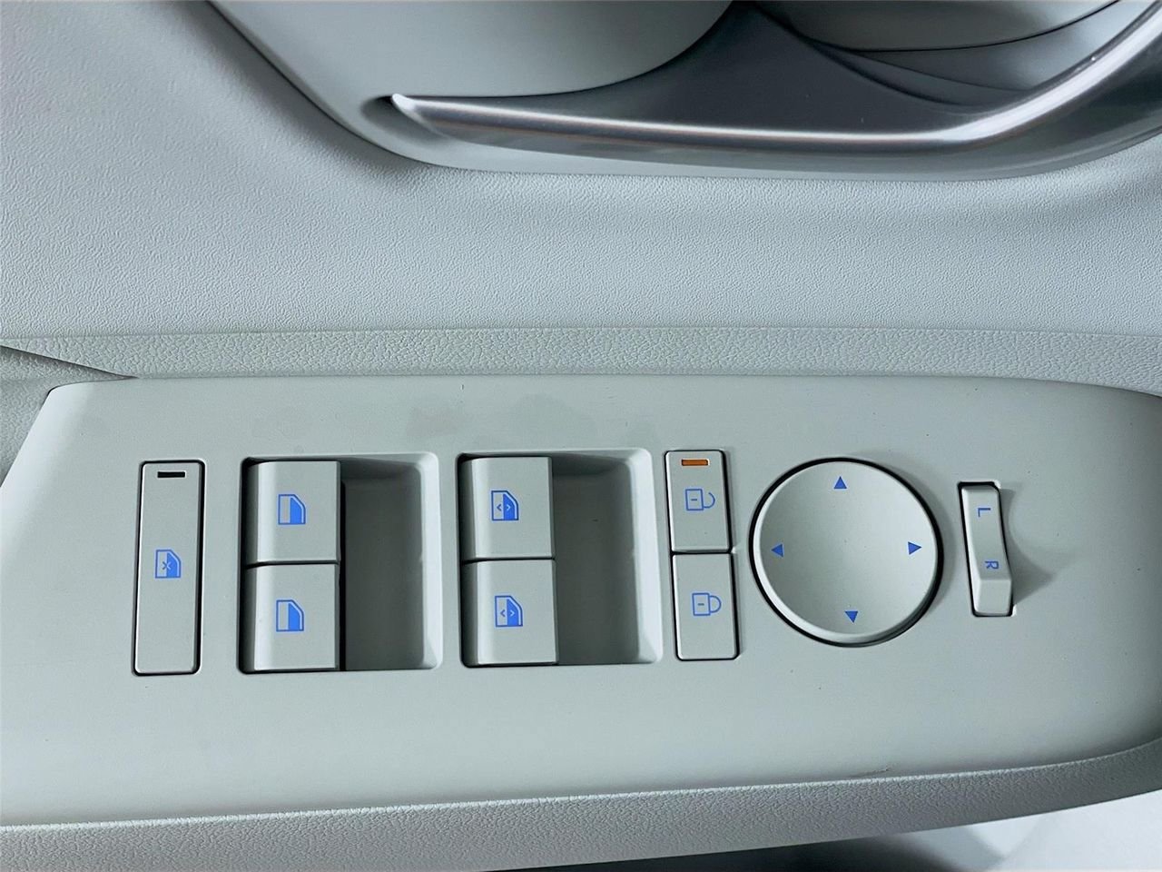 New 2026 Hyundai Kona SEL Premium AWD/4WD image 21