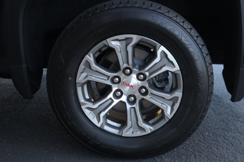 Used 2021 GMC Sierra 1500 SLT RWD image 20