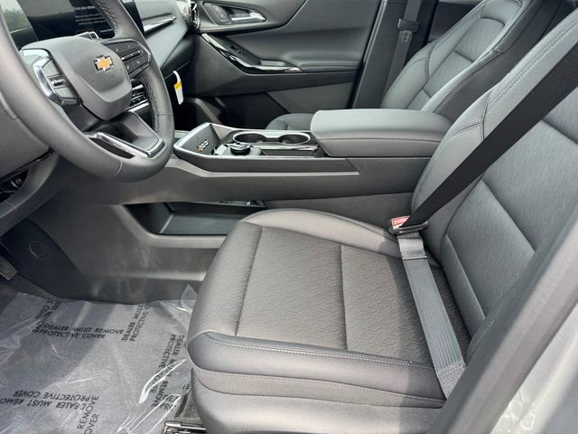 New 2026 Chevrolet Equinox LT w/ Convenience Package II FWD image 12