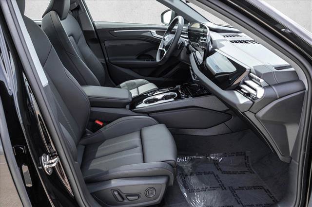 New 2026 Audi A6 Premium Plus AWD/4WD image 26