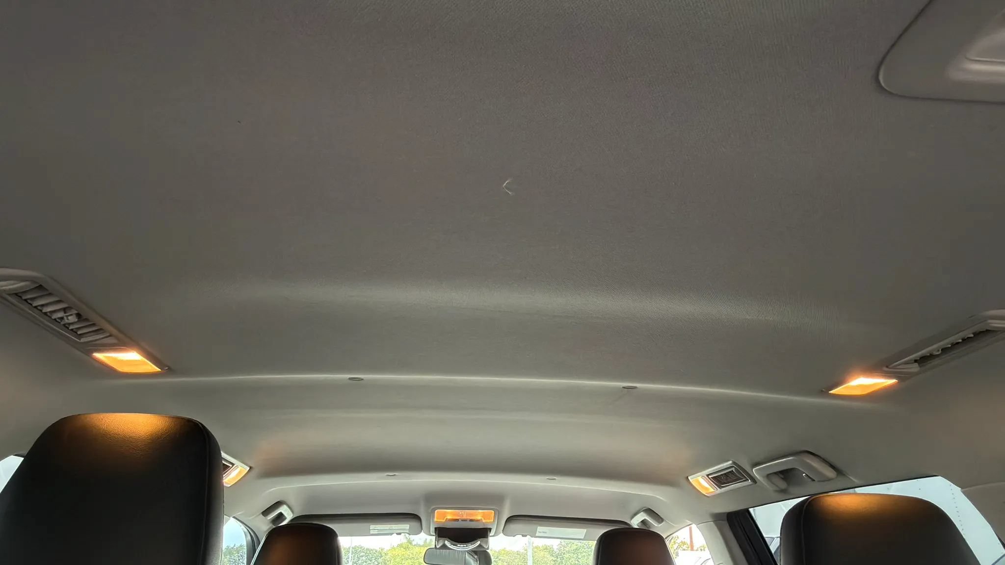 Used 2017 Toyota Highlander Plus AWD/4WD image 40
