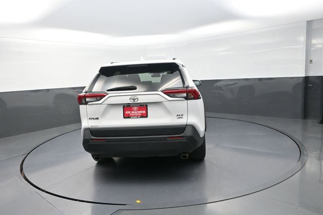 Used 2025 Toyota RAV4 XLE AWD/4WD image 59