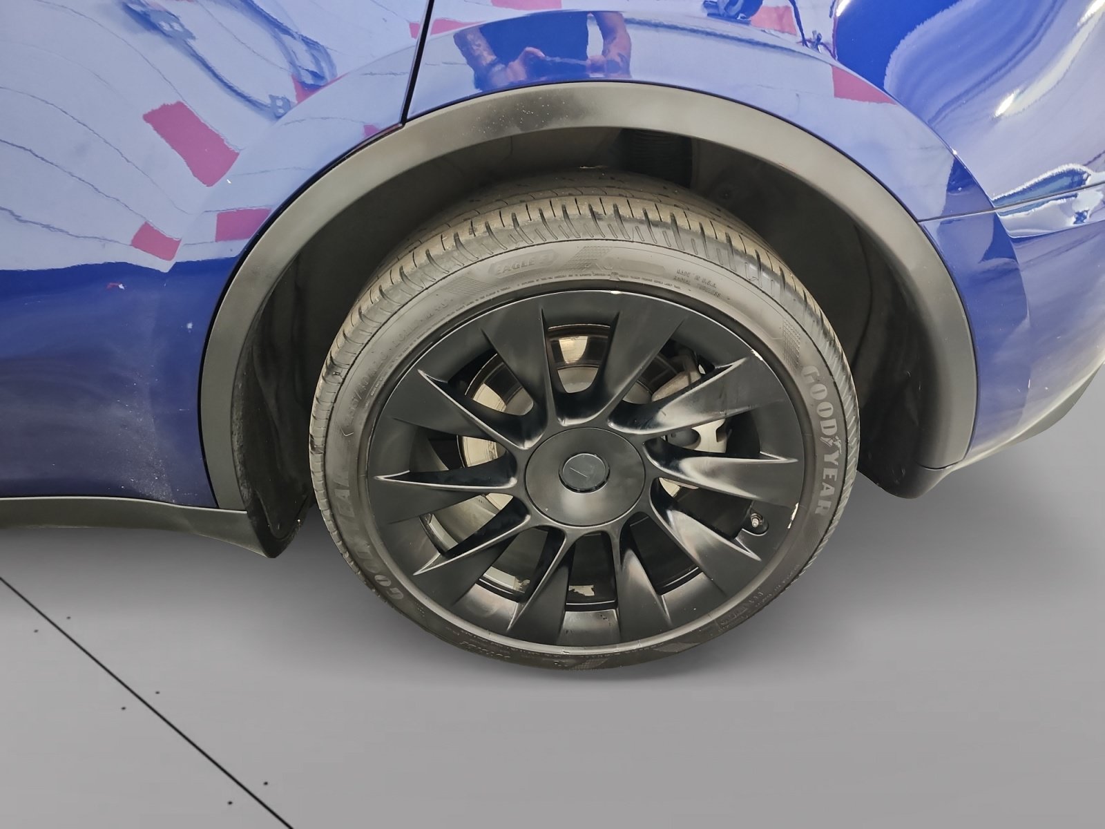 Used 2023 Tesla Model Y Long Range AWD/4WD image 15