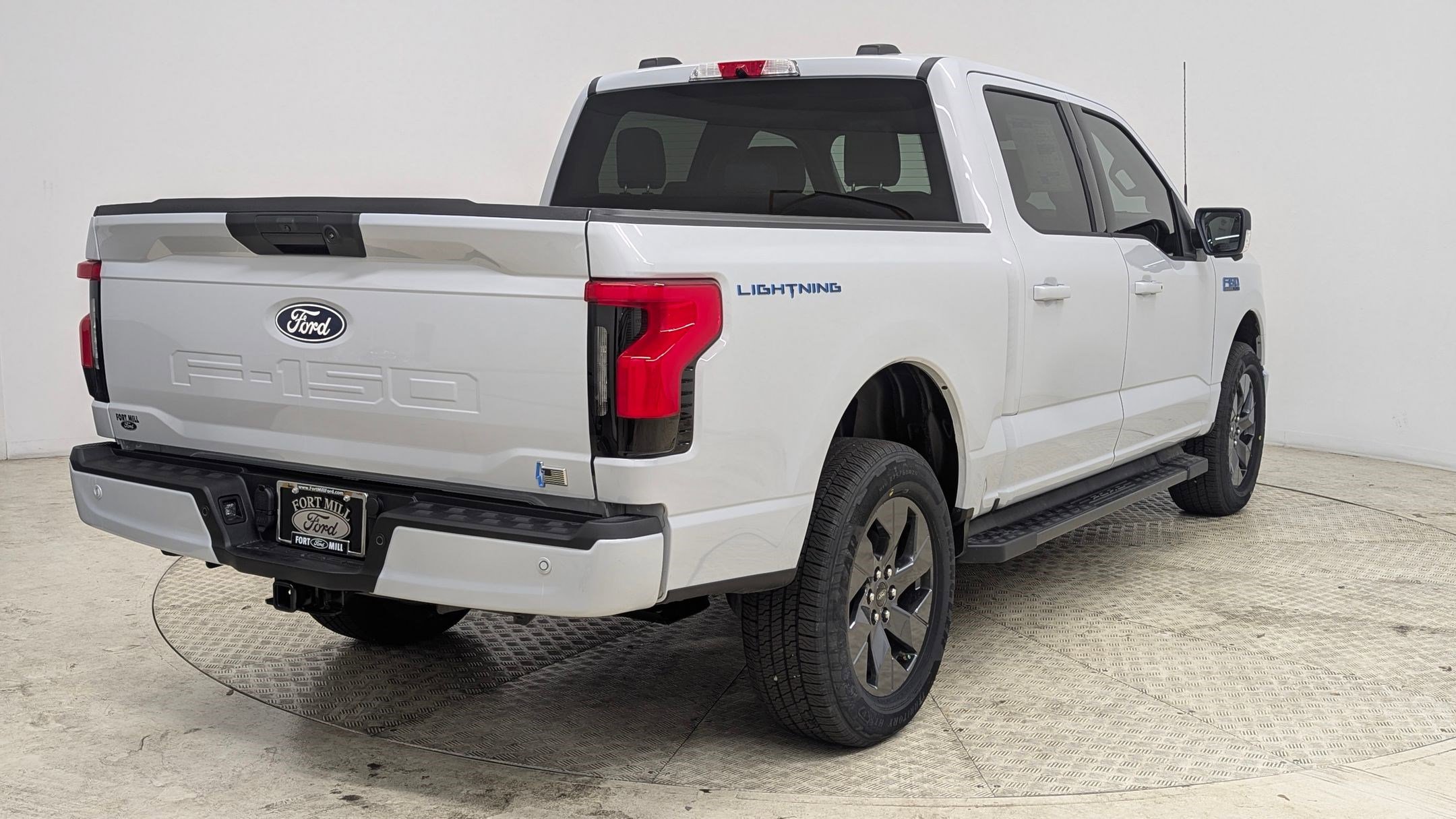 New 2025 Ford F150 Lightning Flash image 8