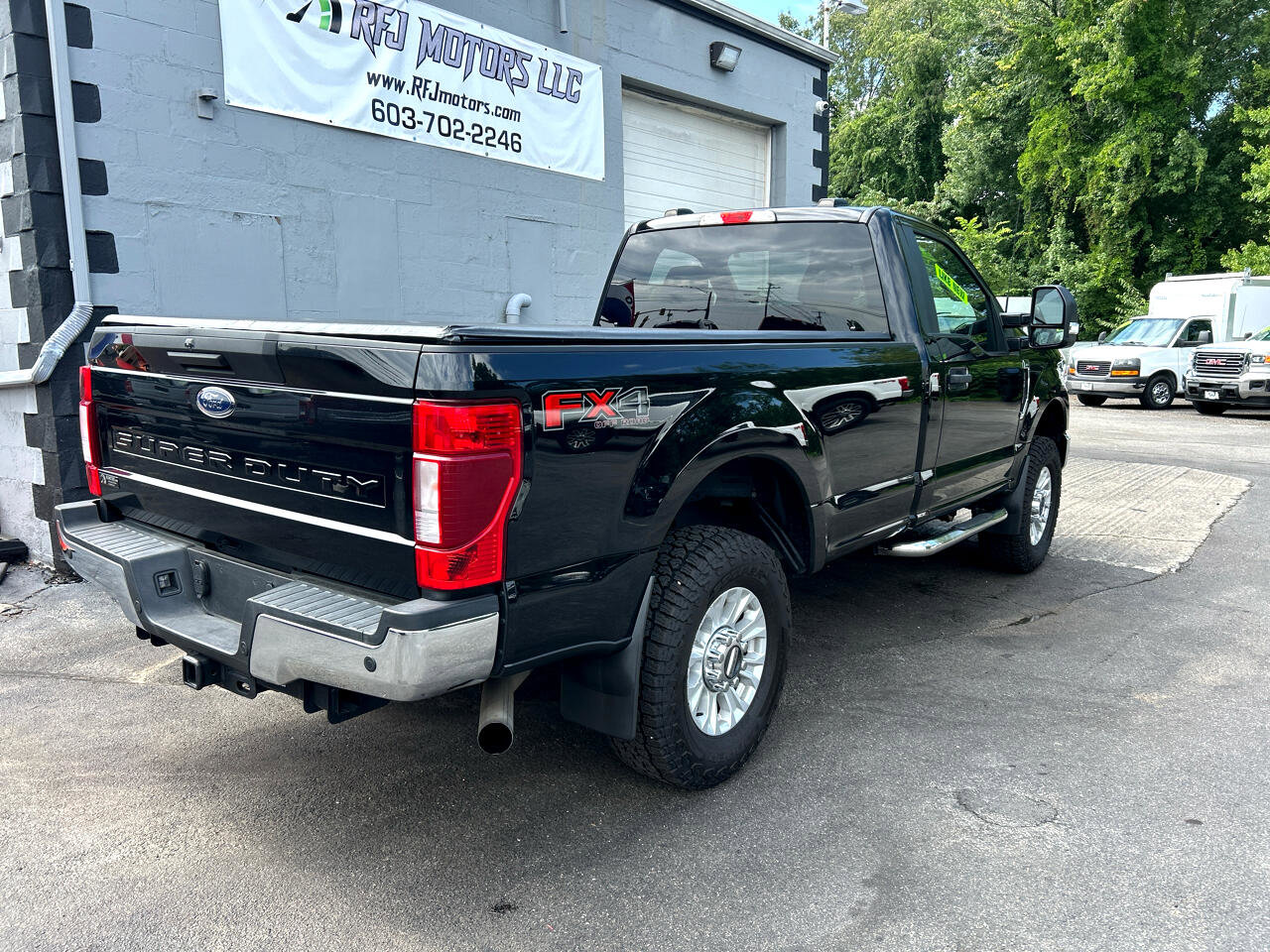 Used 2021 Ford F250 XLT w/ XLT Value Package image 5