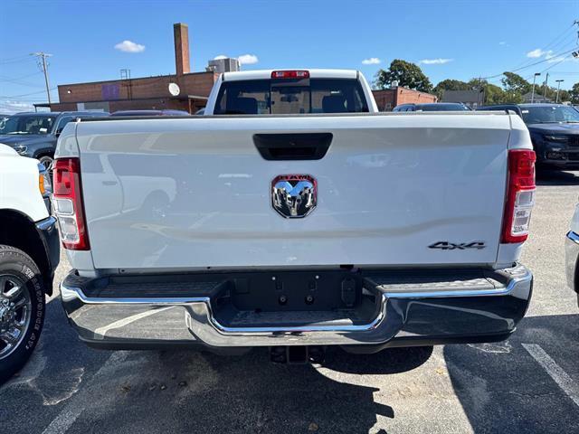 New 2024 RAM 2500 Tradesman w/ Chrome Appearance Group image 4