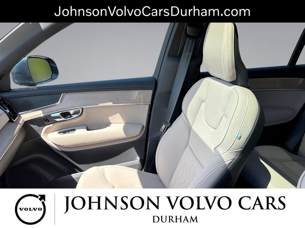 New 2026 Volvo XC90 B5 Plus w/ Protection Package Premier AWD/4WD image 27
