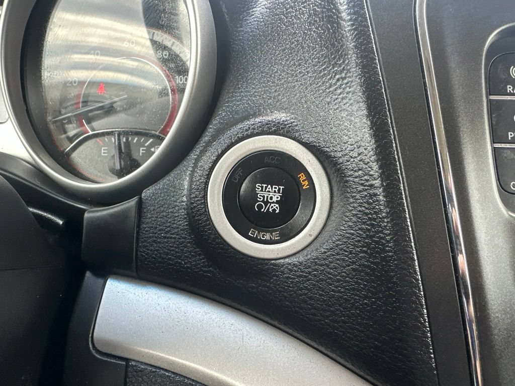 Used 2015 Dodge Journey American Value Package w/ Flexible Seating Group FWD image 9