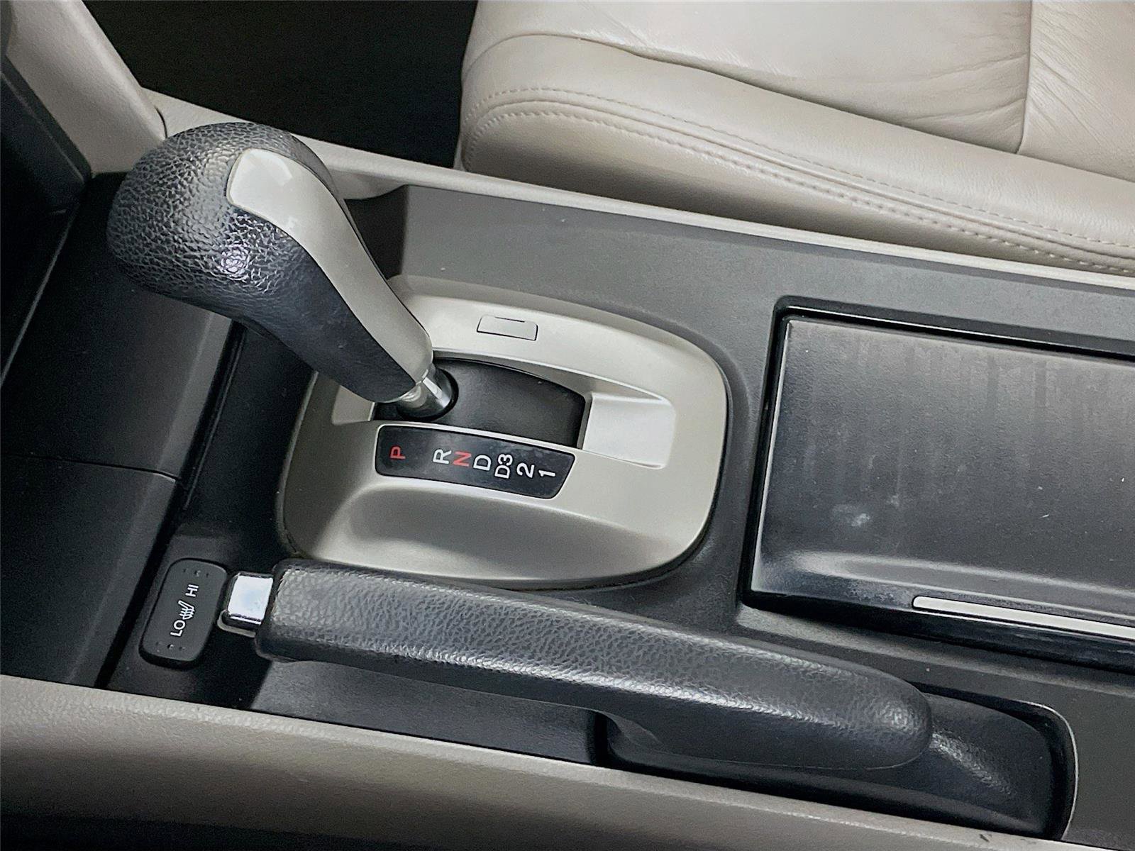 Used 2009 Honda Accord EX-L image 19