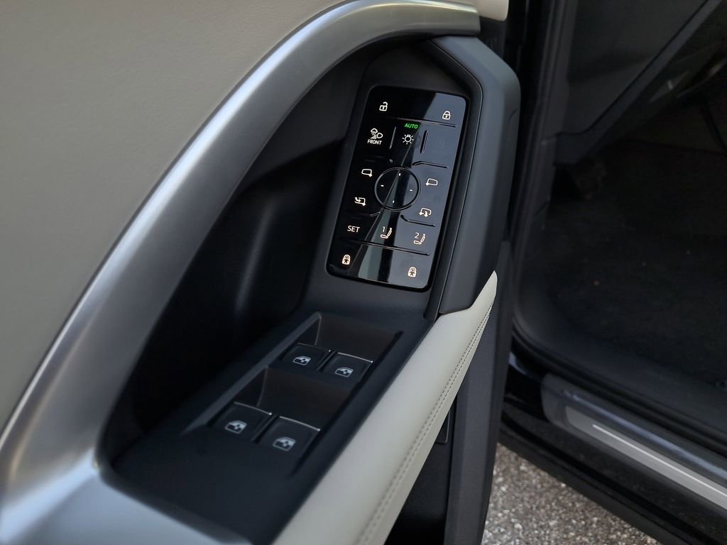 New 2025 Audi Q5 Prestige image 22