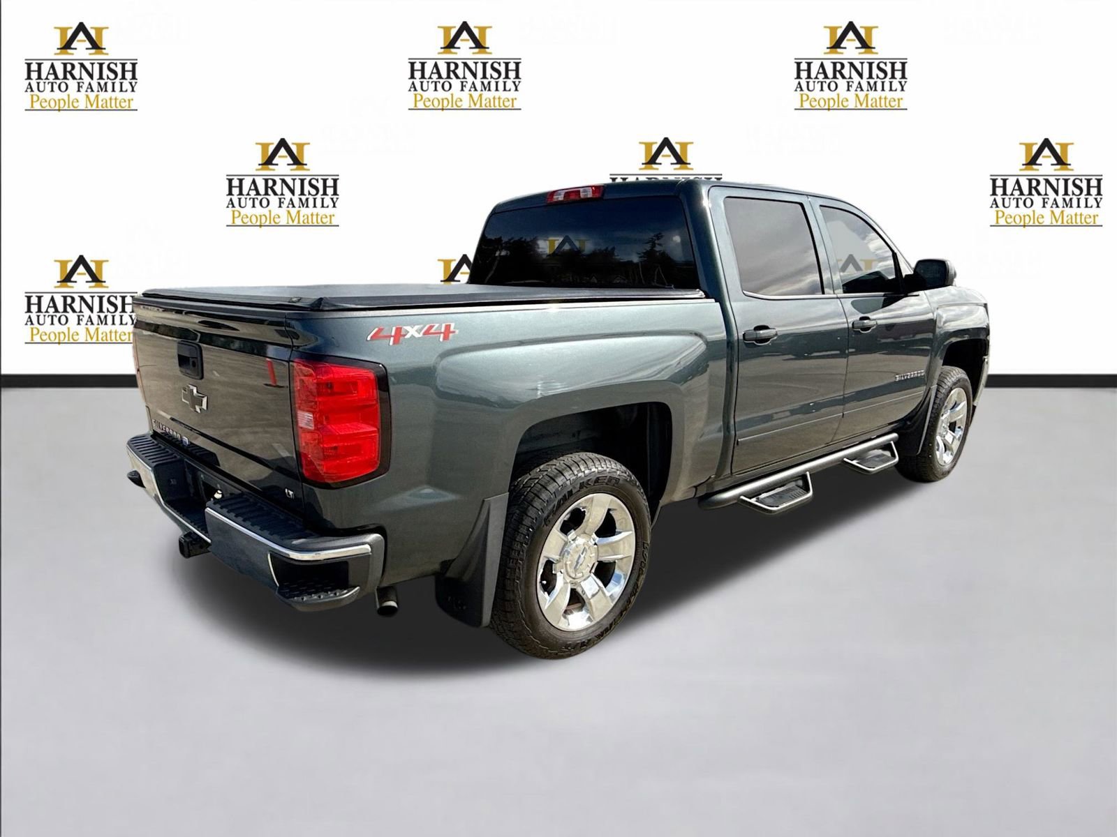 Used 2018 Chevrolet Silverado 1500 LT w/ LT Eassist Package image 6