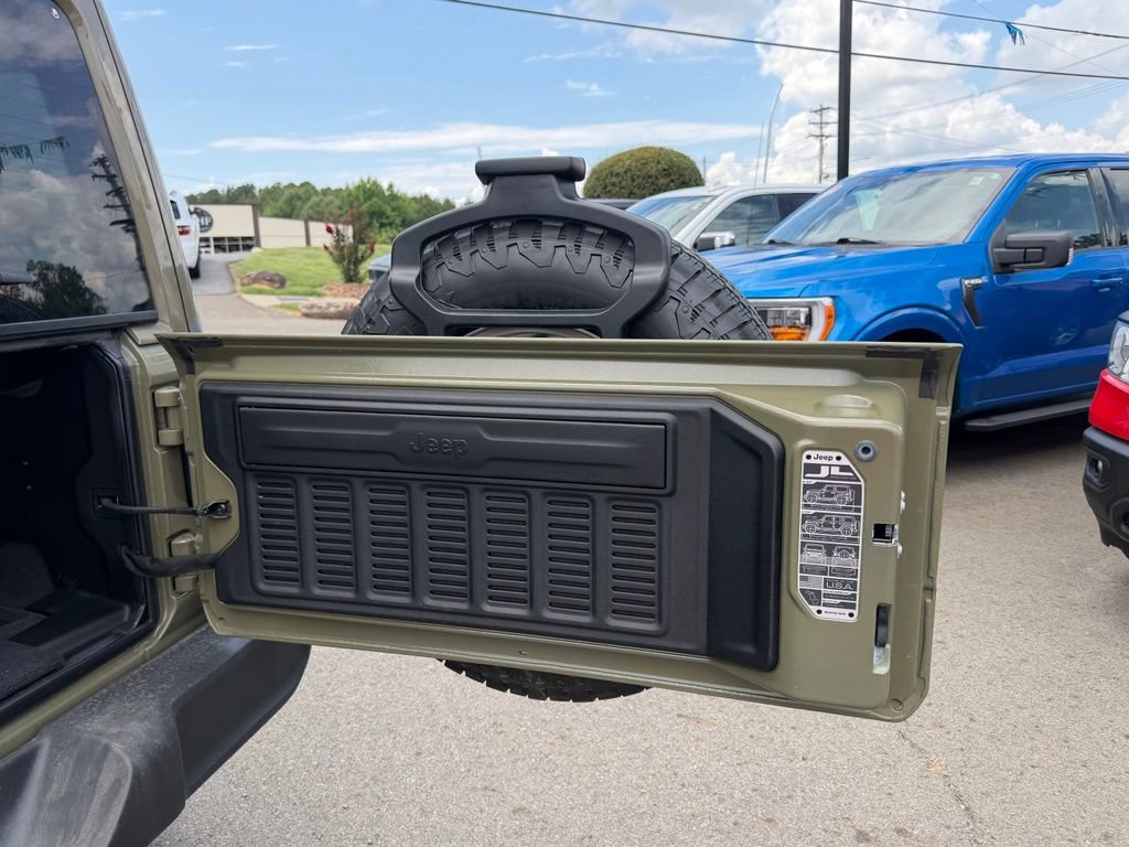 Used 2026 Jeep Wrangler Unlimited Sport AWD/4WD image 6