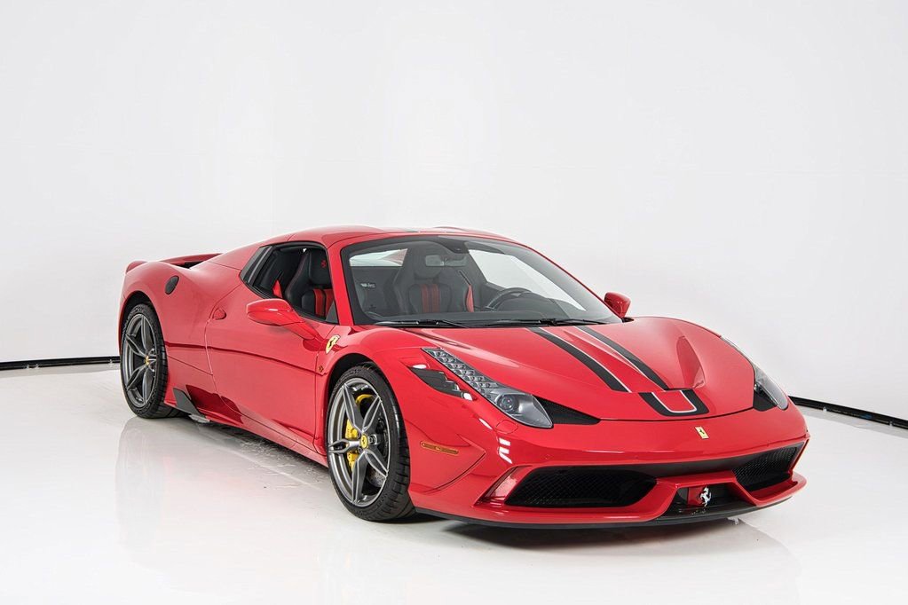 Used 2015 Ferrari 458 Speciale A image 26
